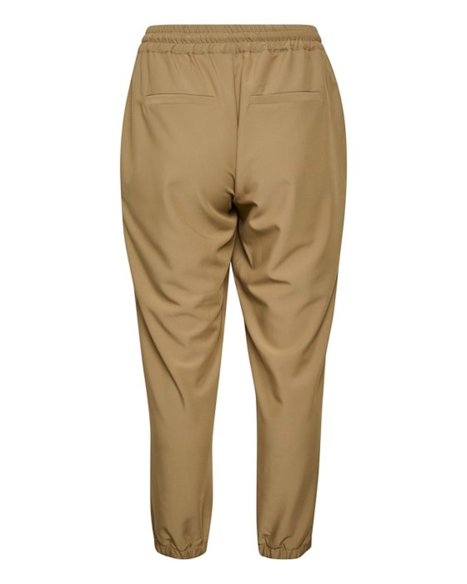 NELLE PANT